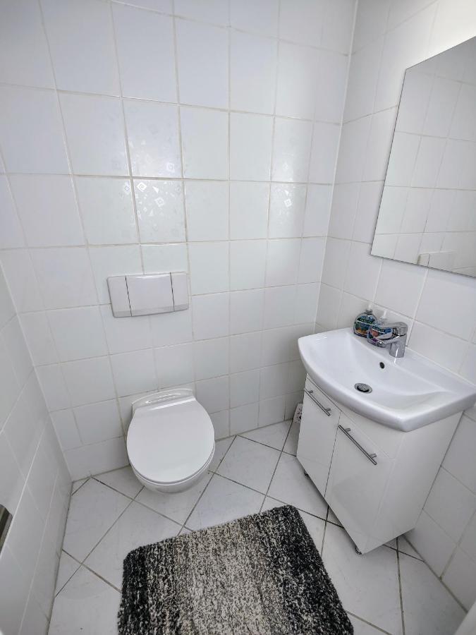 Yourfavoritebed 100M2 Designwohnung Mit Vollausstattung Plauen Exterior photo